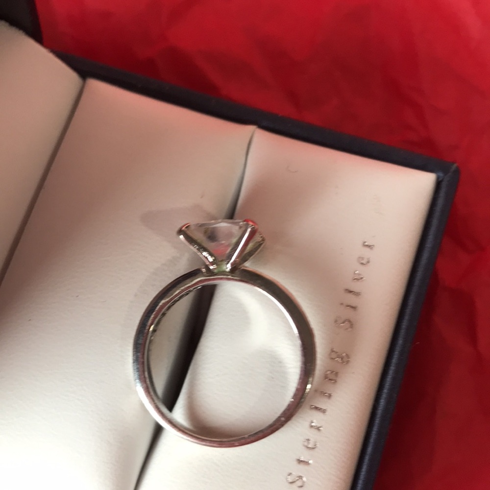 Sterling Silver sz. 8 - Picture 5 of 5